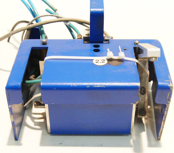 Sheet thickness measuring device